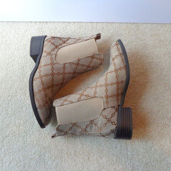Just Fab Women's Vernetta Chelsea Boot Taupe Mid‎ Heels Calf Size 7 Excellent! - Picture 6 of 8